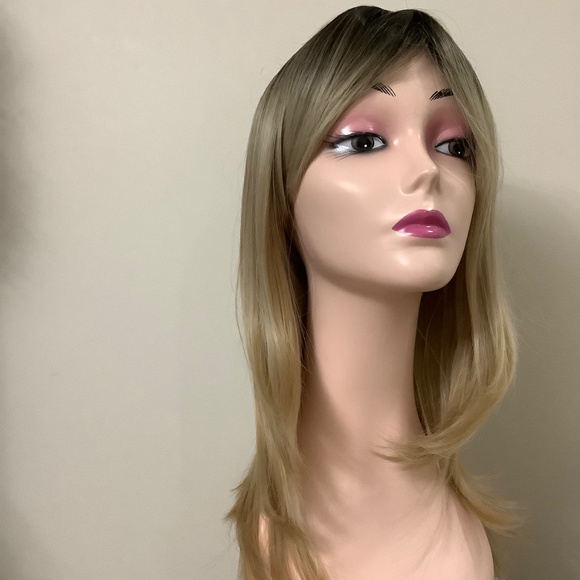NEW Natural style wig - Picture 2 of 9